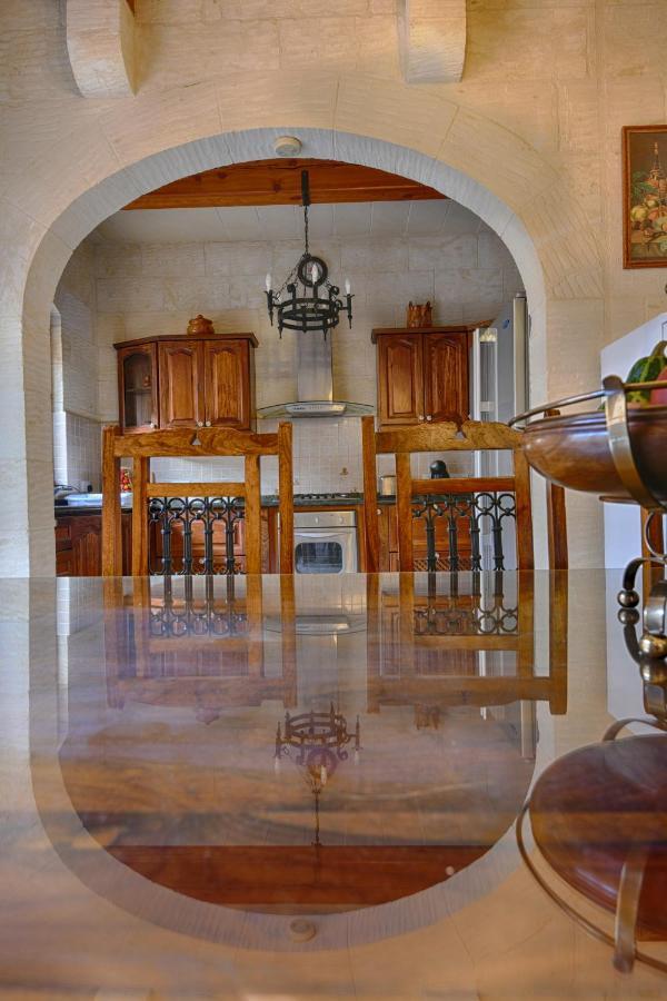 Il-Misrah Farmhouse Santu Pietru ภายนอก รูปภาพ