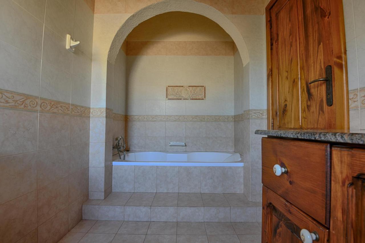 Il-Misrah Farmhouse Santu Pietru ภายนอก รูปภาพ